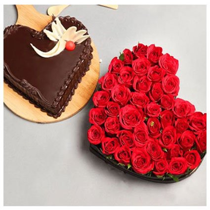 Roses with Cake in Heart